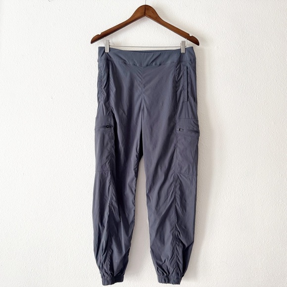 Mountain Hardwear Dynama High Rise Utility Jogger Gray Volcanic Medium Outdoor - Picture 2 of 16